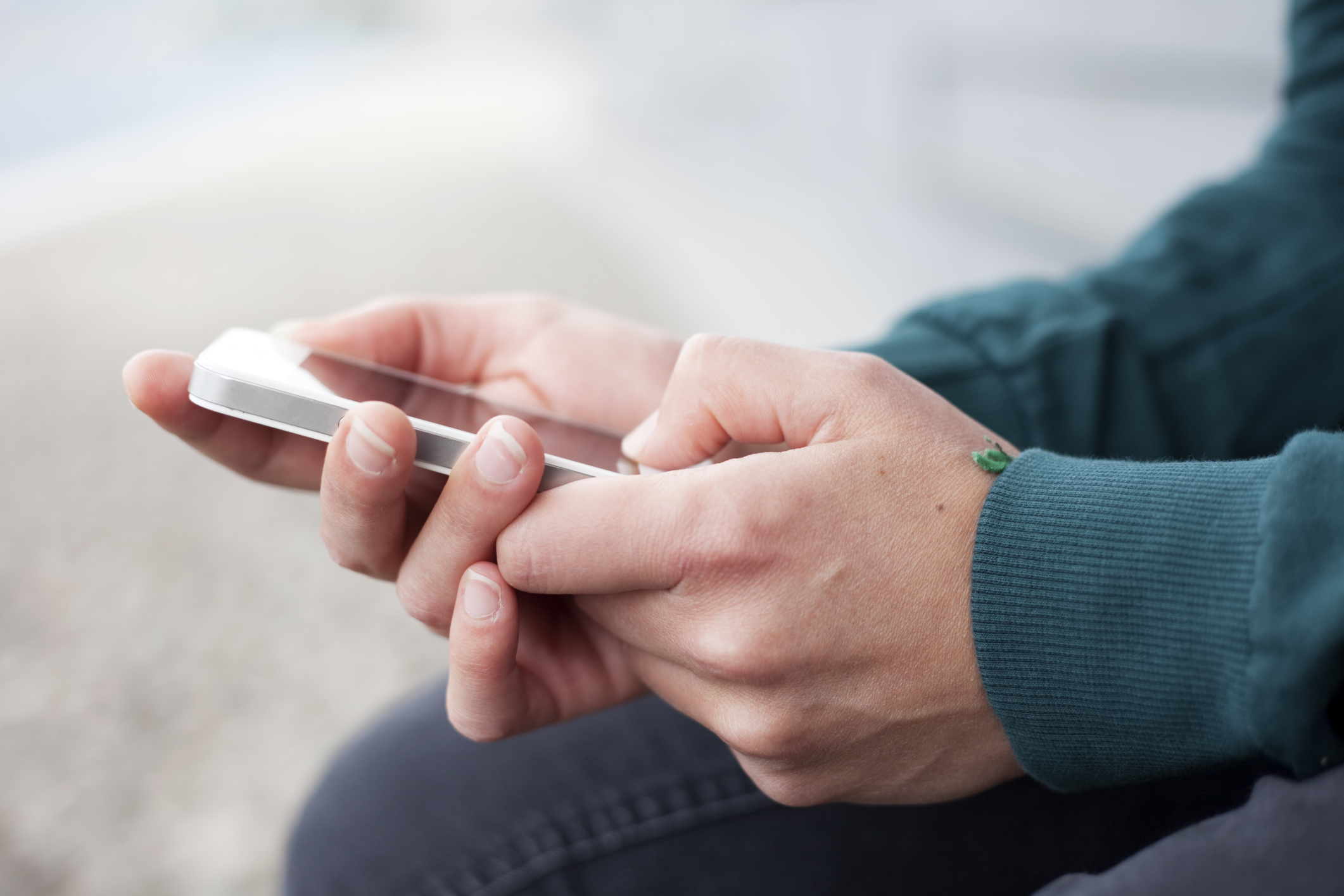 phoneinhand