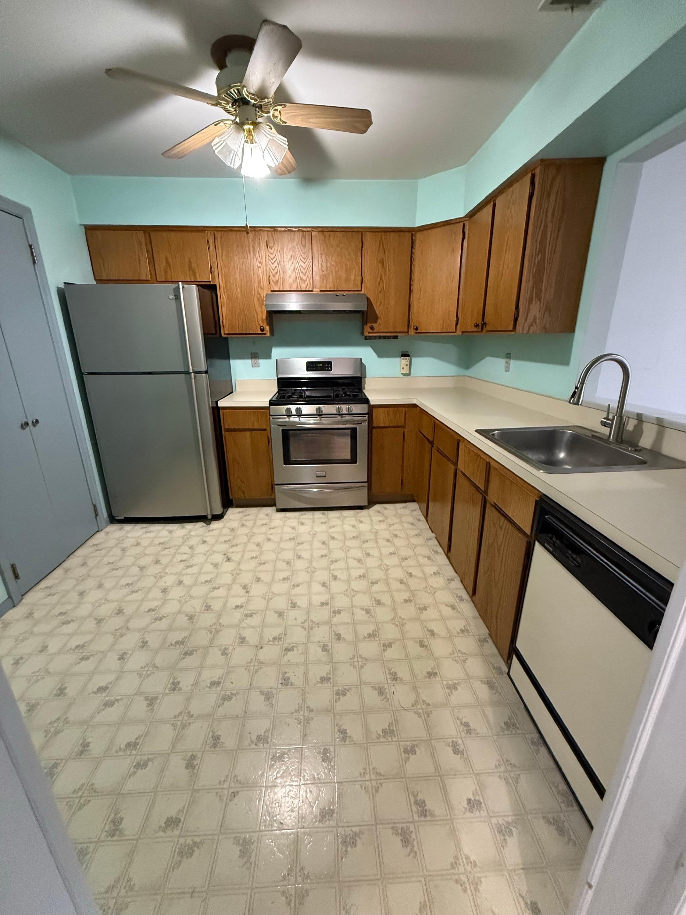 3 Kitchen